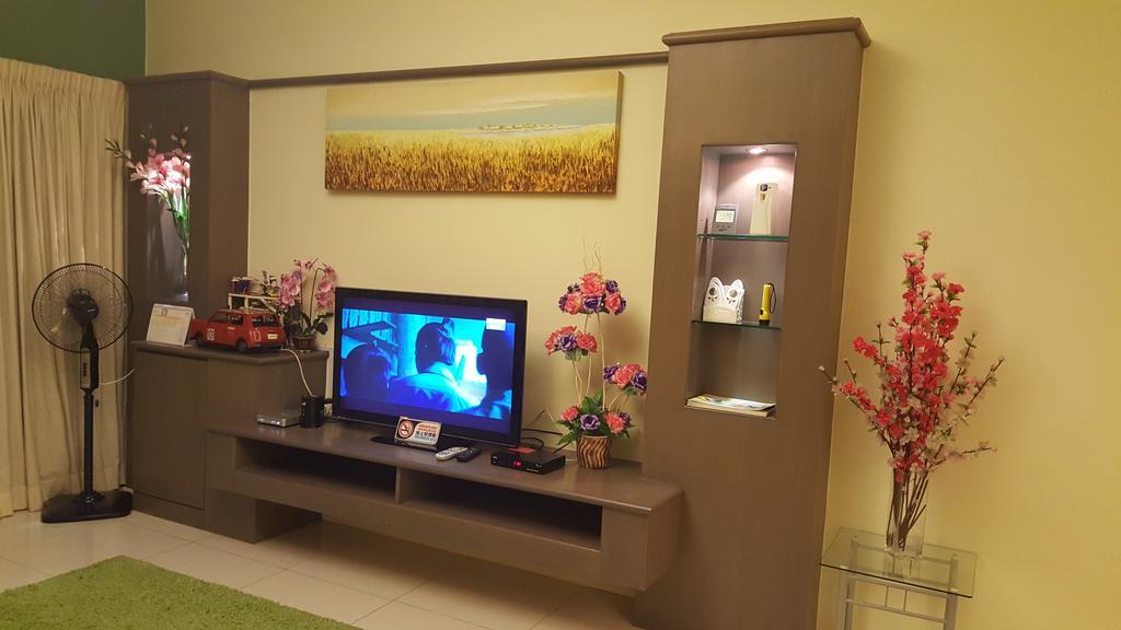 شقة سكن قيصر ﺇﻛﺰﻛﻴﻮﺗﻴﻒ ستاي إيست لايك Kampong Bohol المظهر الخارجي الصورة